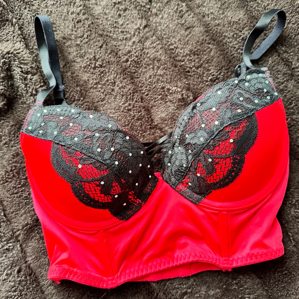 La SENZA Red and Black crop Bra
